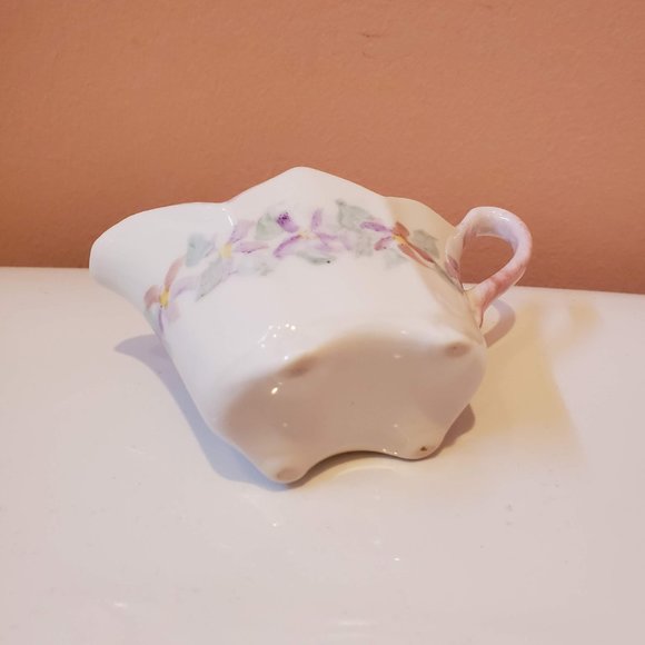 Vintage Creamer with Flowers, Upcycled Pink Cream Pitcher, Handpainted Pottery - Picture 5 of 6